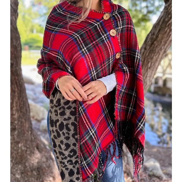 NWT Red Plaid and Leopard Dual-Sided Reversible Poncho - Picture 1 of 7